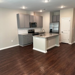 ❗️Price drop❗️Unit 2256, which is our E floor plan has been reduced to $2,175 per month AND you get 4 weeks free. Hurry, this one won't be on the market for long! 
#movingtocharlotte #luxurytownhomes #forrent Instagram post from @wayfordinnovationpark on July 17, 2024 16:49:24pm